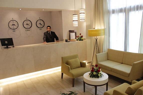 Hotel Victoria reception