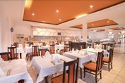 Restaurant at the Roc Barlovento hotel