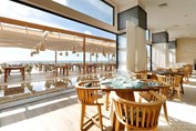 Restaurante al aire libre en el hotel