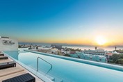 Infinate pool outlooking the town and ocean