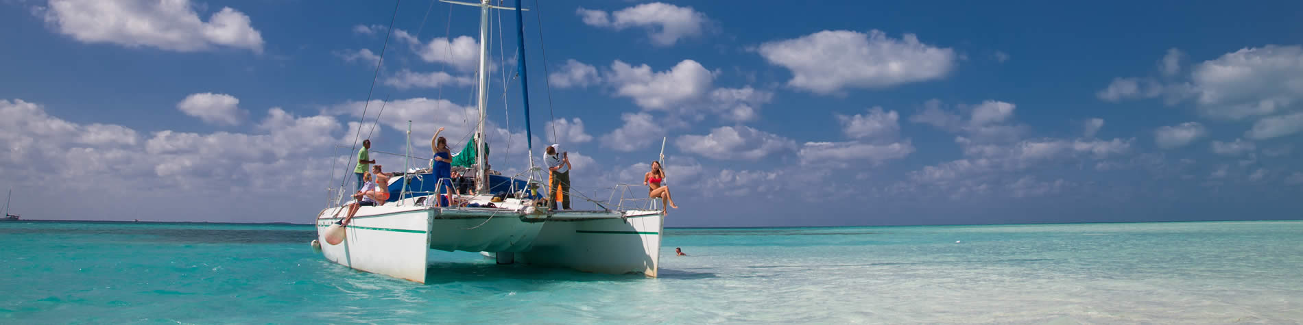 Vista de Catamarán en el mar, Excursión Varadero