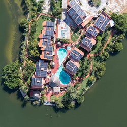 Vista aérea de hotel Selina Cancun