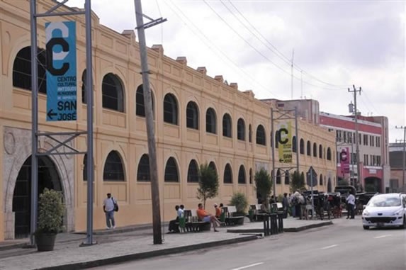 Facade of the San José Warehouses