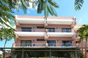 three-story bungalow balconies