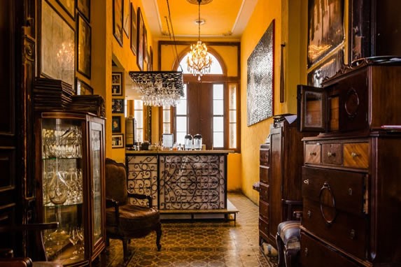 bar in the restaurant La Guarida