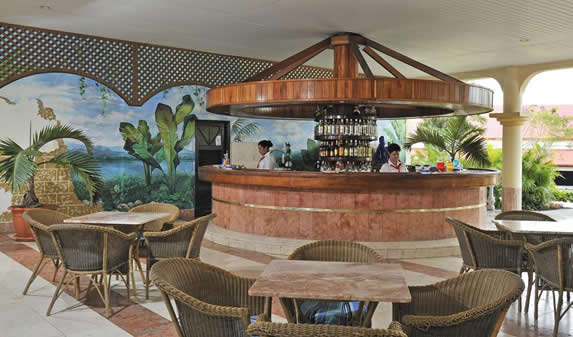 Bar of the hotel Sol Rio de Luna y Mares