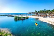 View of the Catalonia hotel beach