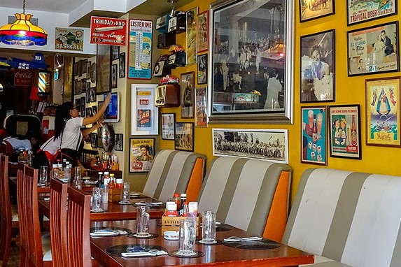 Restaurante La Vitrola con decoración vintage