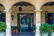 Entrada del hotel