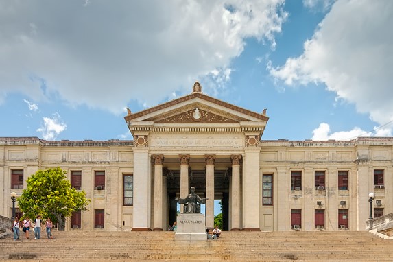 Escalinata de la Universidad de La Habana