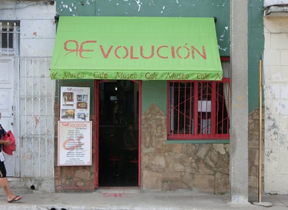 Facade of the Revolution Museum cafe