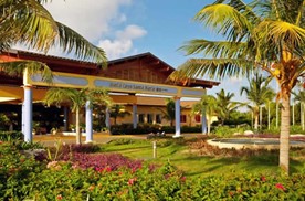 hotel facade surrounded by greenery