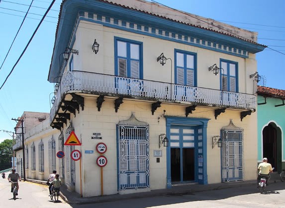 Facade of the colonial art museum