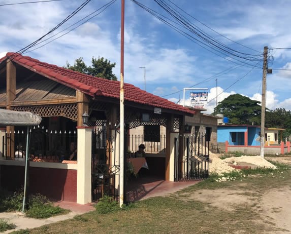 Facade of the restaurant Casa Yeni