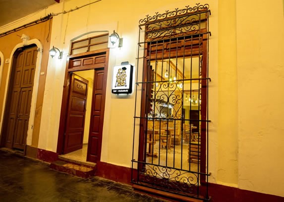 Swings 36 restaurant facade