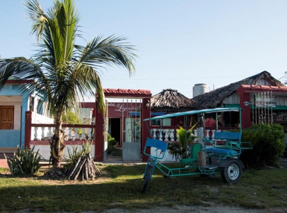 Facade of the El Legendario restaurant