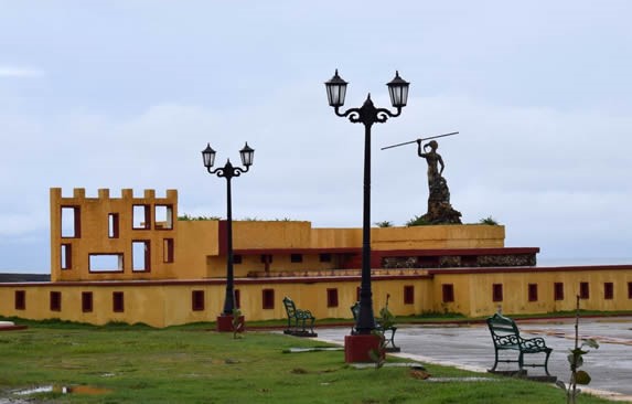 restaurant facade with bronze sculpture