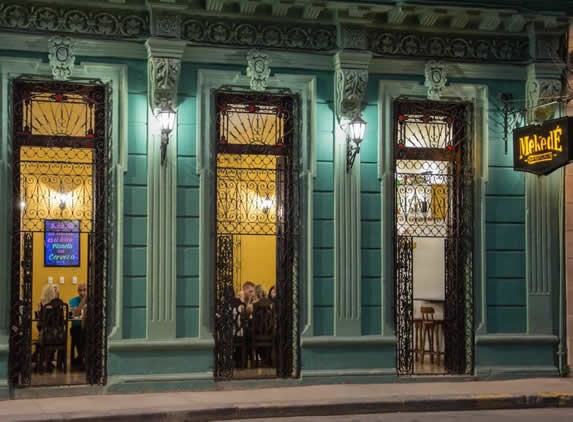 Mekede restaurant facade