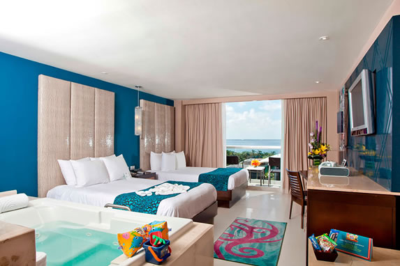 Family Deluxe Lagoon View - Hard Rock Hotel Cancun