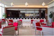 Interior del bar del hotel