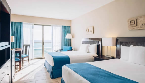 Double Ocean View Picture 0