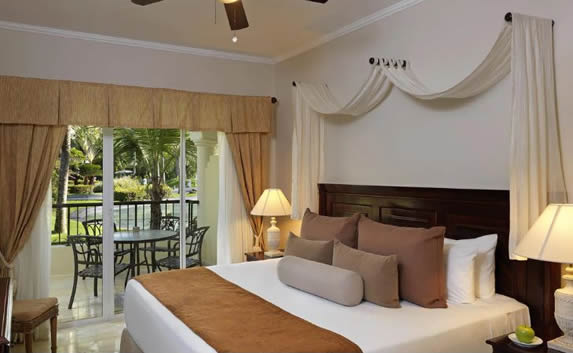 Two Bedroom Suite Master Picture 3