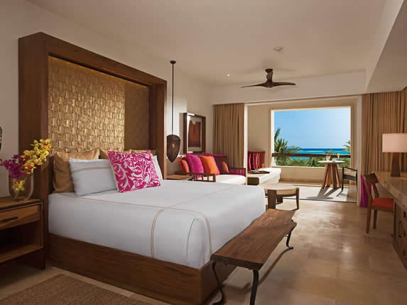 Preferred Club Junior Suite Ocean View Picture 5