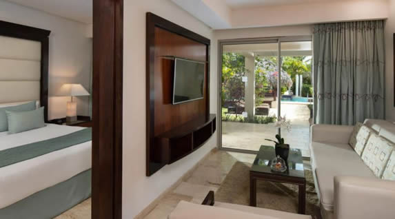 The Reserve Swim Up Suite Deluxe Picture 0