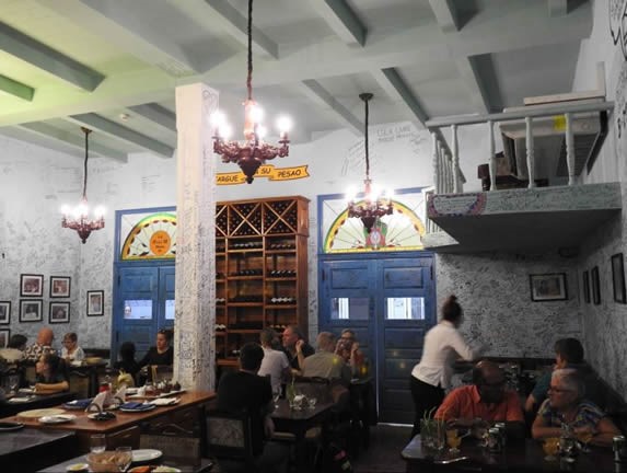 Interior del restaurante La Bodeguita del Medio