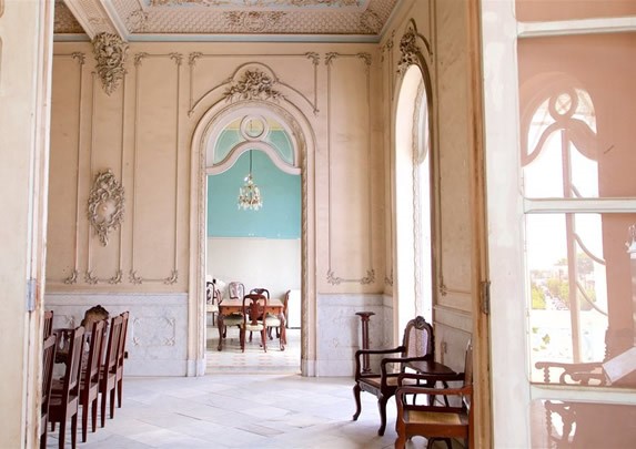 Inside the Palacio Ferrer museum