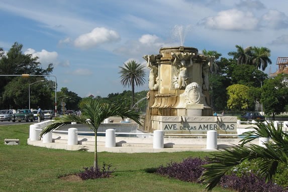 La fuente las Américas en 5ta avenida