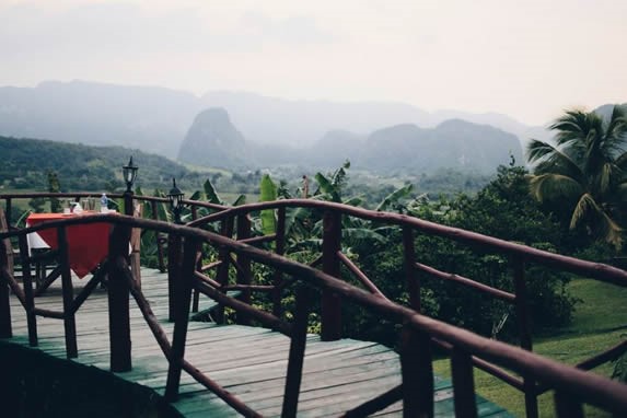 viewpoint overlooking the mountains 