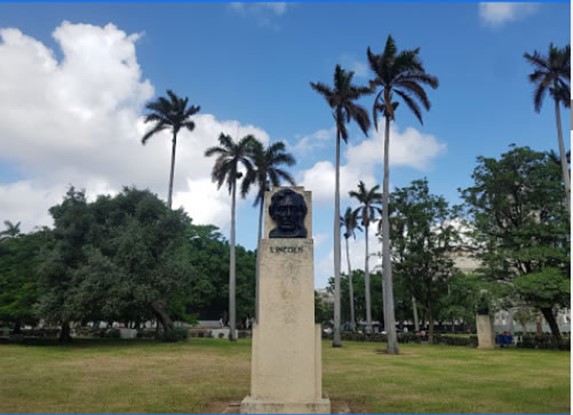 Monumento en el parque