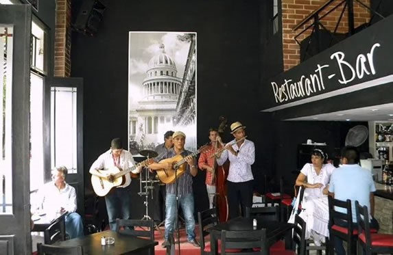 Música en vivo en el restaurante