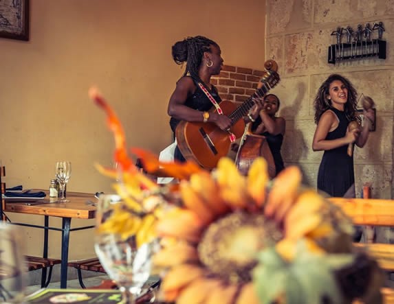 Live music in the restaurant