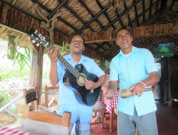 musicians playing in the restaurant