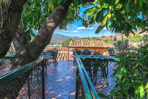 Vistas desde el patio del restaurante Bistro