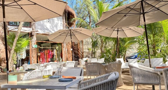 Outdoor tables in the restaurant
