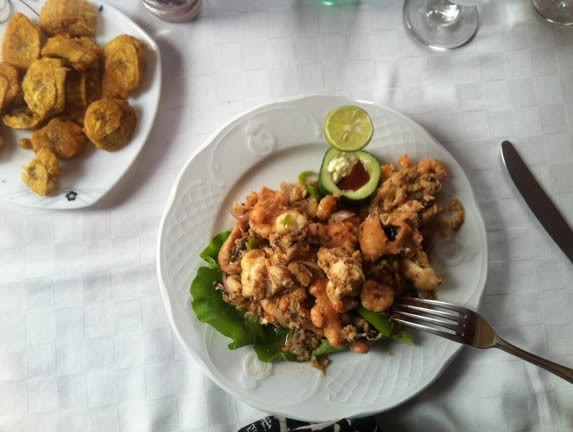 platillo de comida del restaurante 