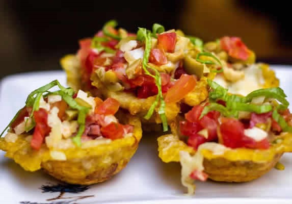 platillo de tostones del restaurante