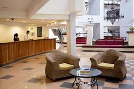 Montehabana hotel lobby and reception