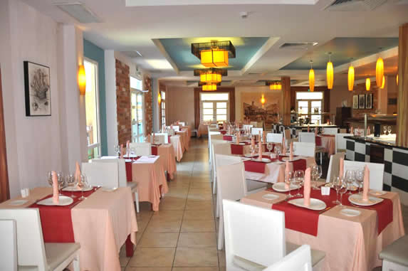 elegant restaurant with tablecloths