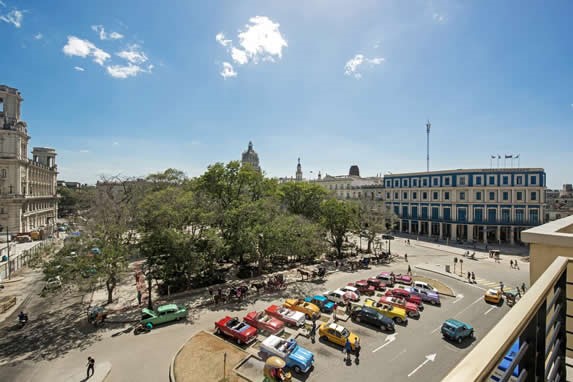 Vista aérea del Parque Central en La Habana Vieja