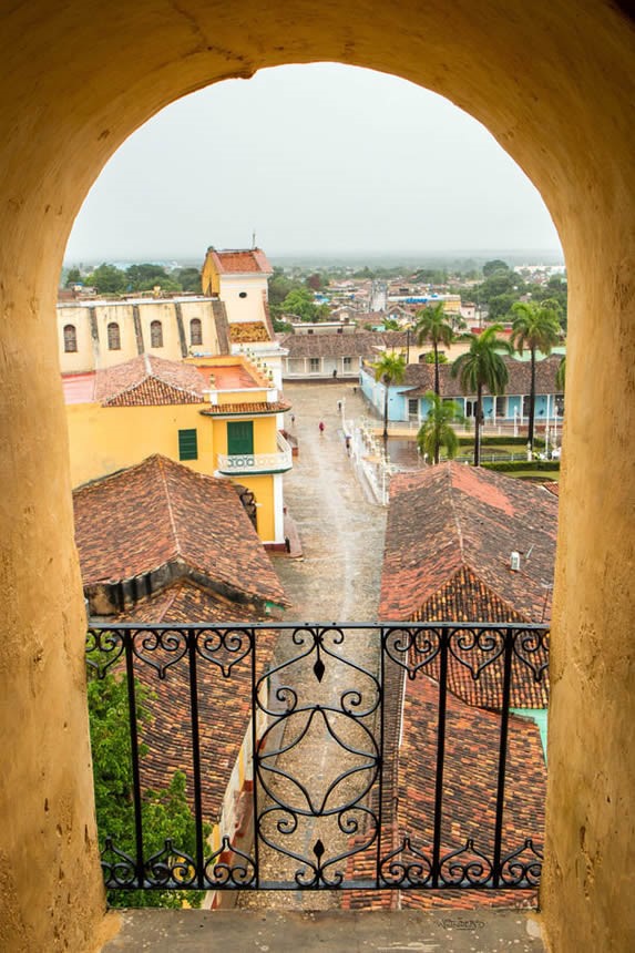 vista a la ciudad de Trinidad desde el campanario