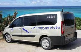 Picture of micro bus transfer, Cuba.